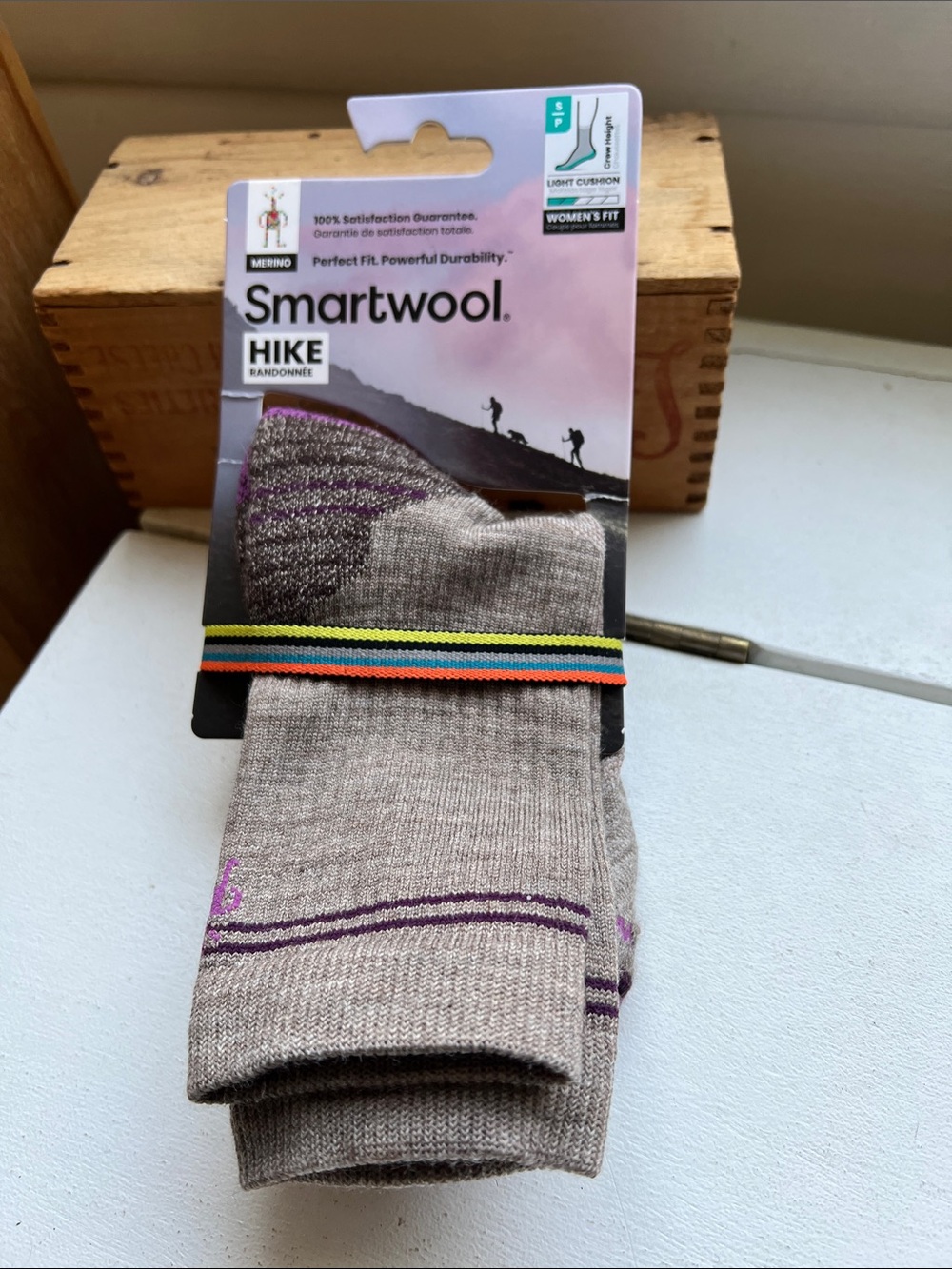 Smartwool Hike Crew Socks in Taupe with Purple Accents Women’s size Small